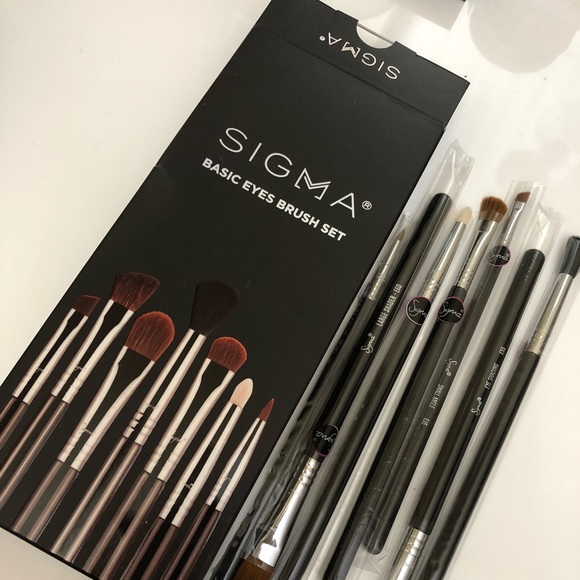 Sigma Beauty Accessories - Sigma Brush Set
